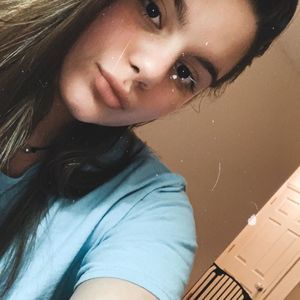 Meet your Posher, Ashlyne